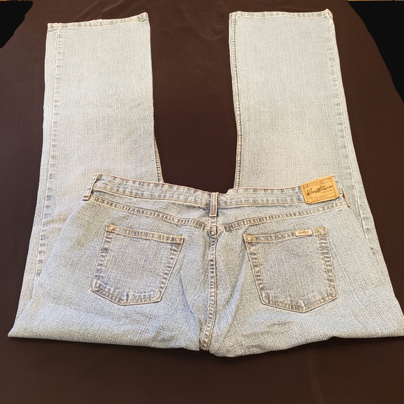 Levi Jean's | Size 18 - Picture 10 of 12